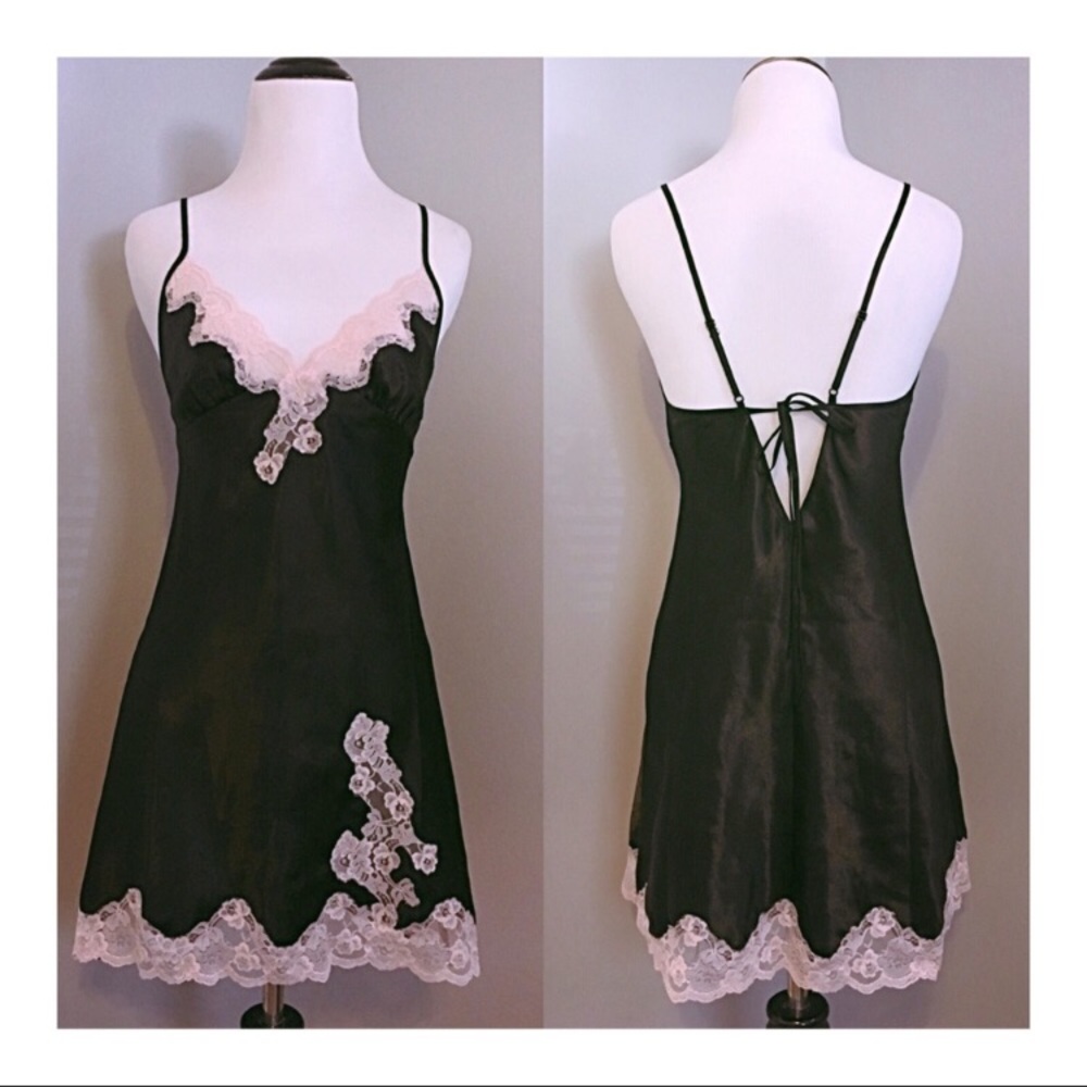 ❌SOLD!❌Adore Me Slip